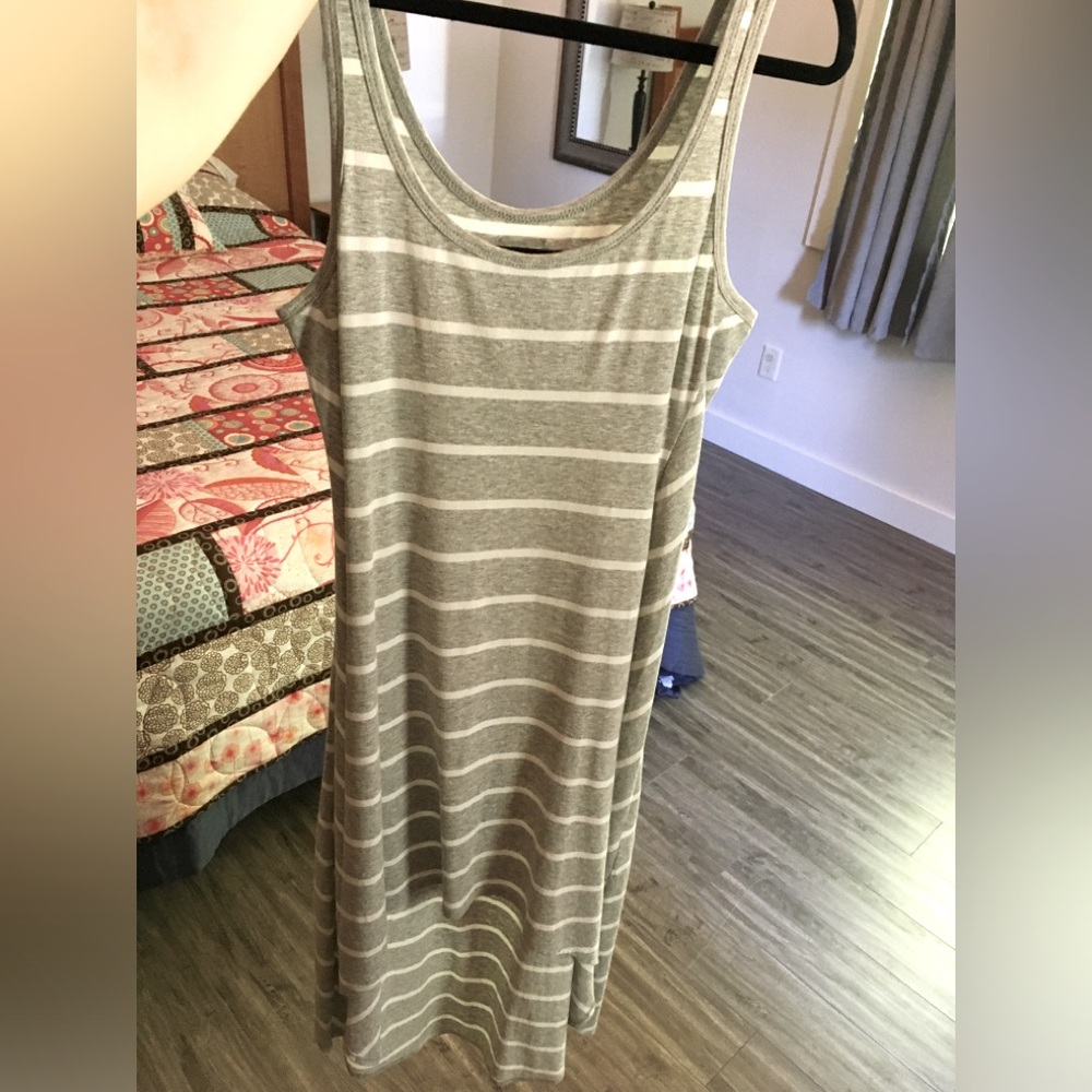 Andrew Marc grey & white striped high-low dress, size small